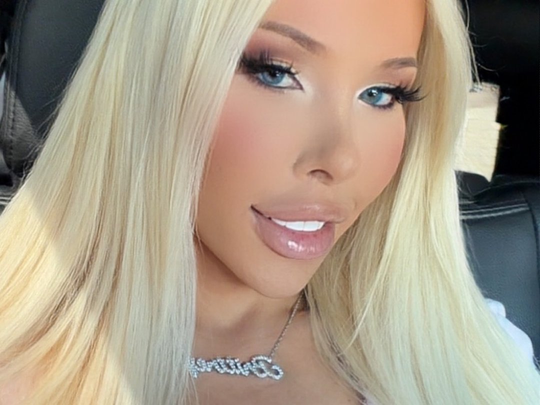 BrittneyKade — LIVE on Streamate