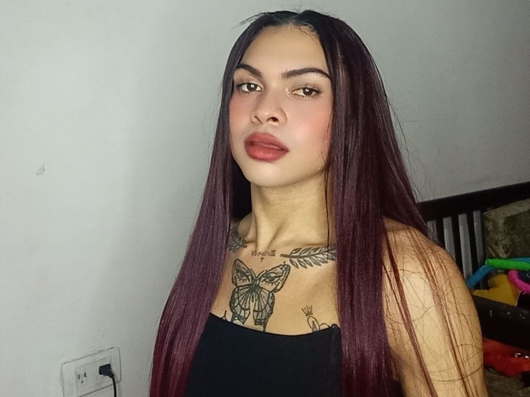 Camilalady — LIVE on Streamate