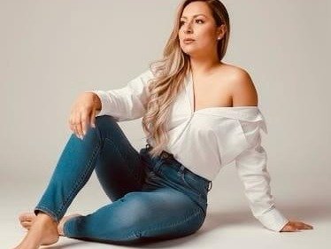 DARLA_ROMANOF — LIVE on Streamate