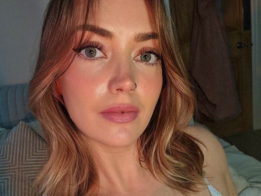 DaisyWrenUK — LIVE on Streamate