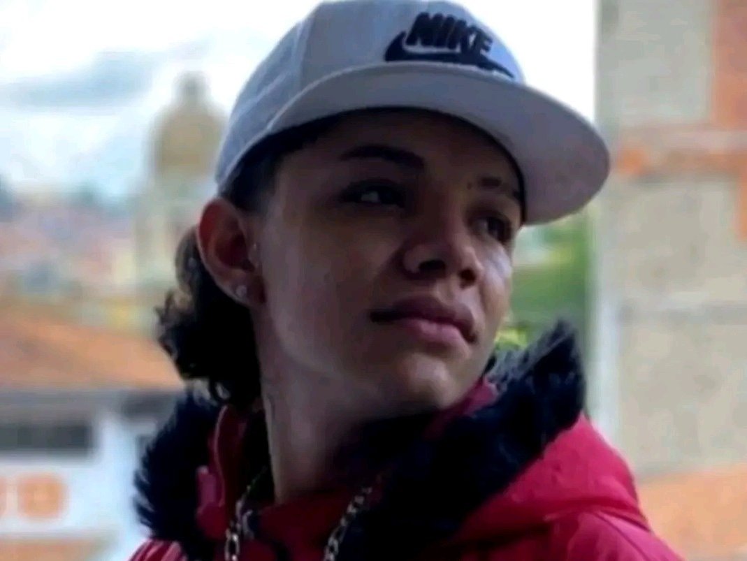 Dani_Guty — LIVE on Streamate