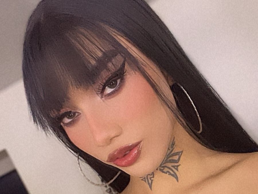 DariannaAtehortua — LIVE on Streamate