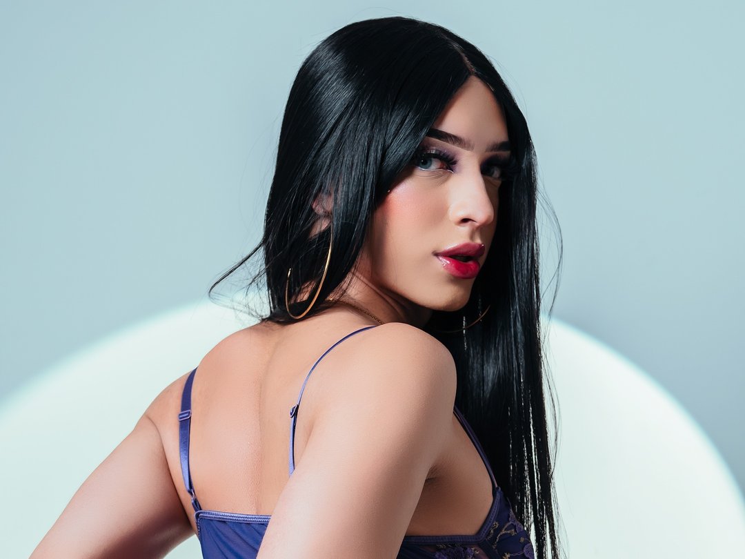 DeboraCopperr — LIVE on Streamate