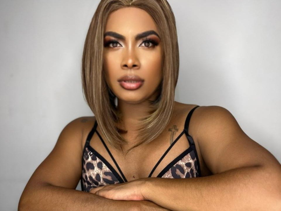 ELECTRASANCHEZ — LIVE on Streamate