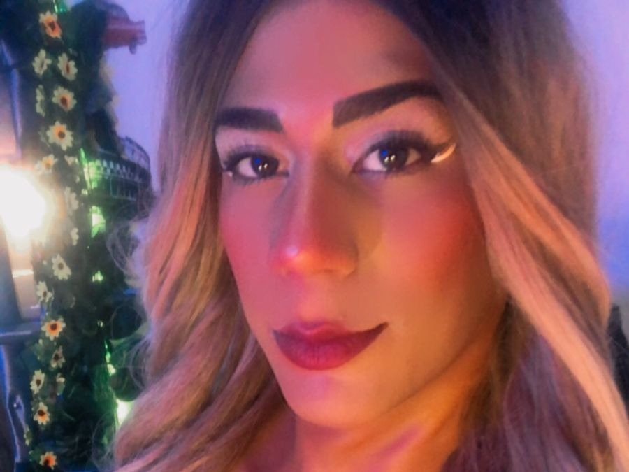 EmmyShelby — LIVE on Streamate