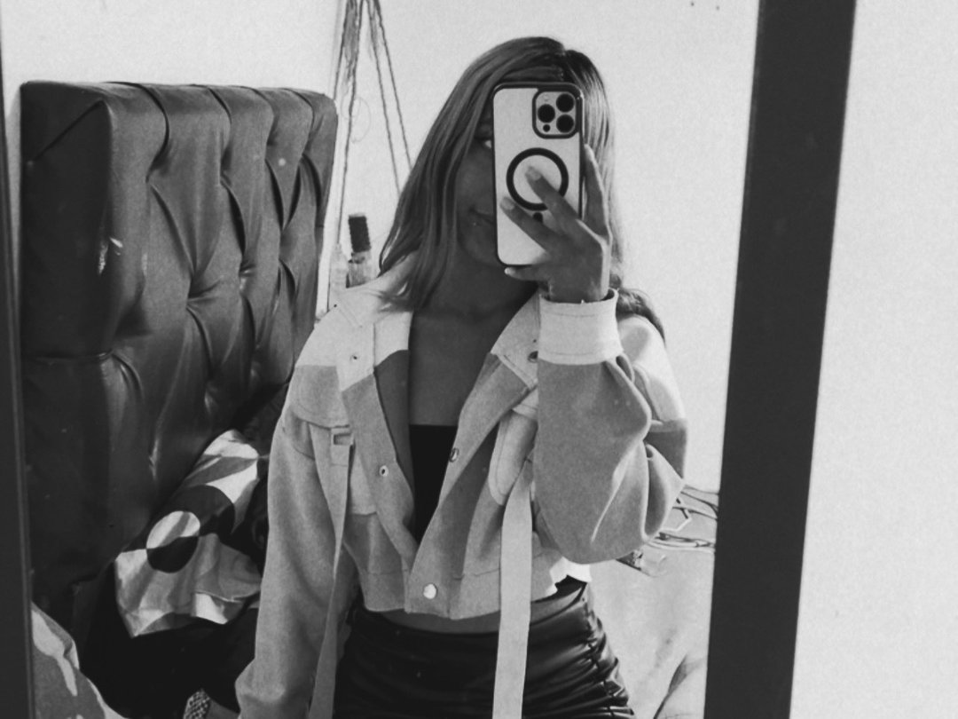 EscarletRubi — LIVE on Streamate