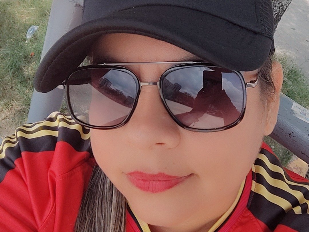 Eva86 — LIVE on Streamate