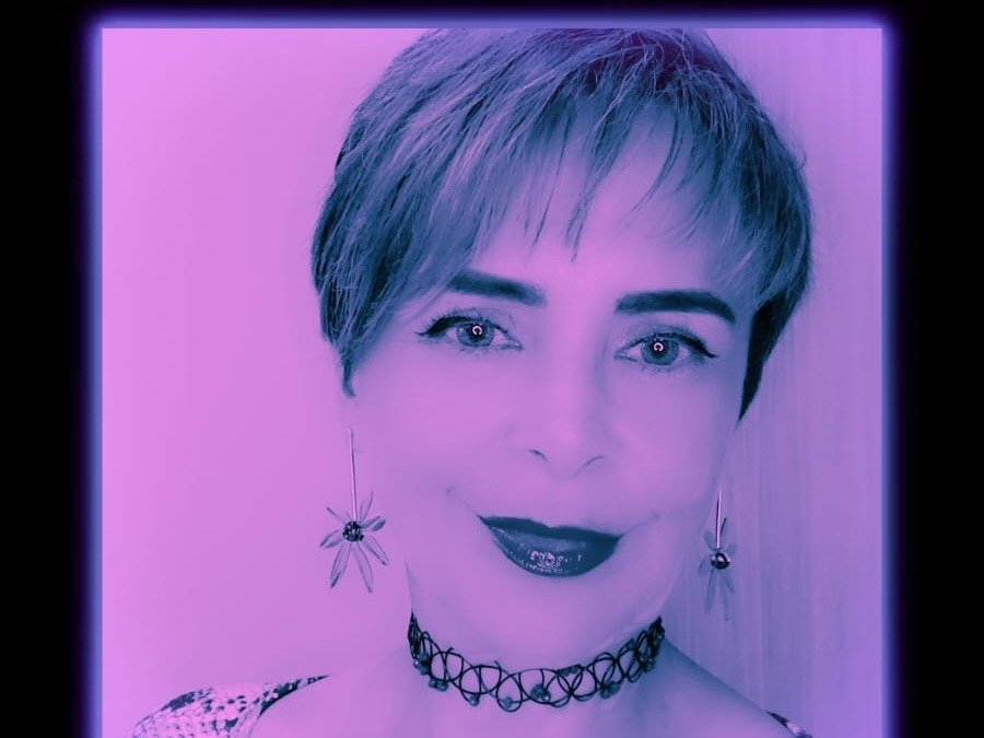 Evalovehot69 — LIVE on Streamate