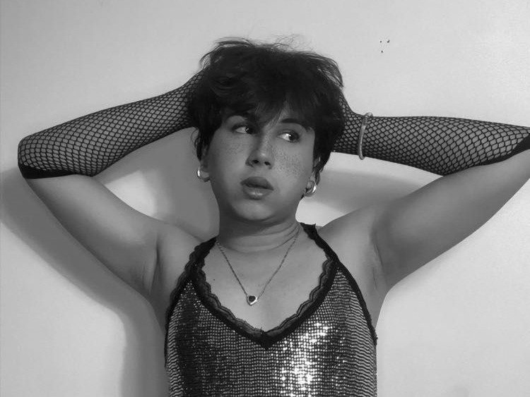 FemCupid — LIVE on Streamate