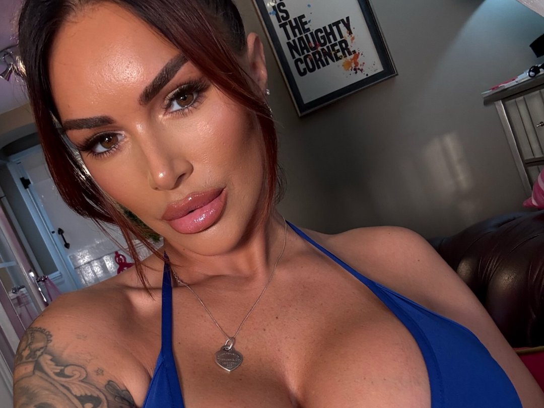 GemmaMassey — LIVE on Streamate