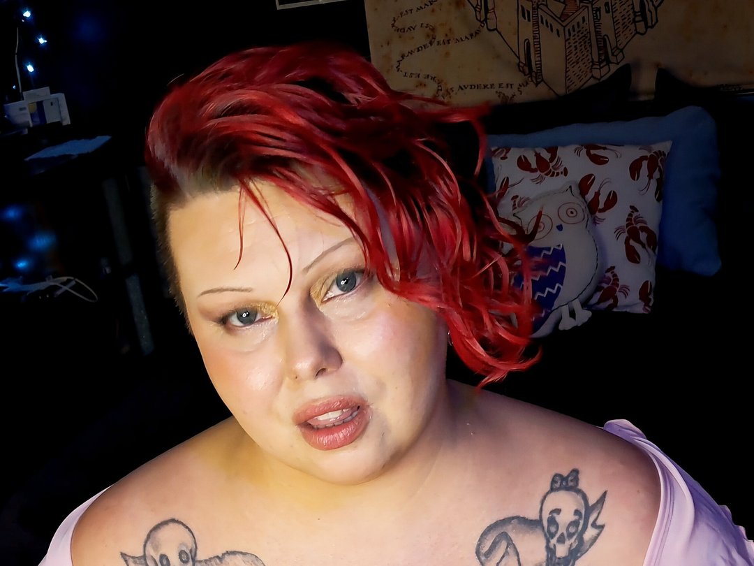 GoddessCassBBW — LIVE on Streamate