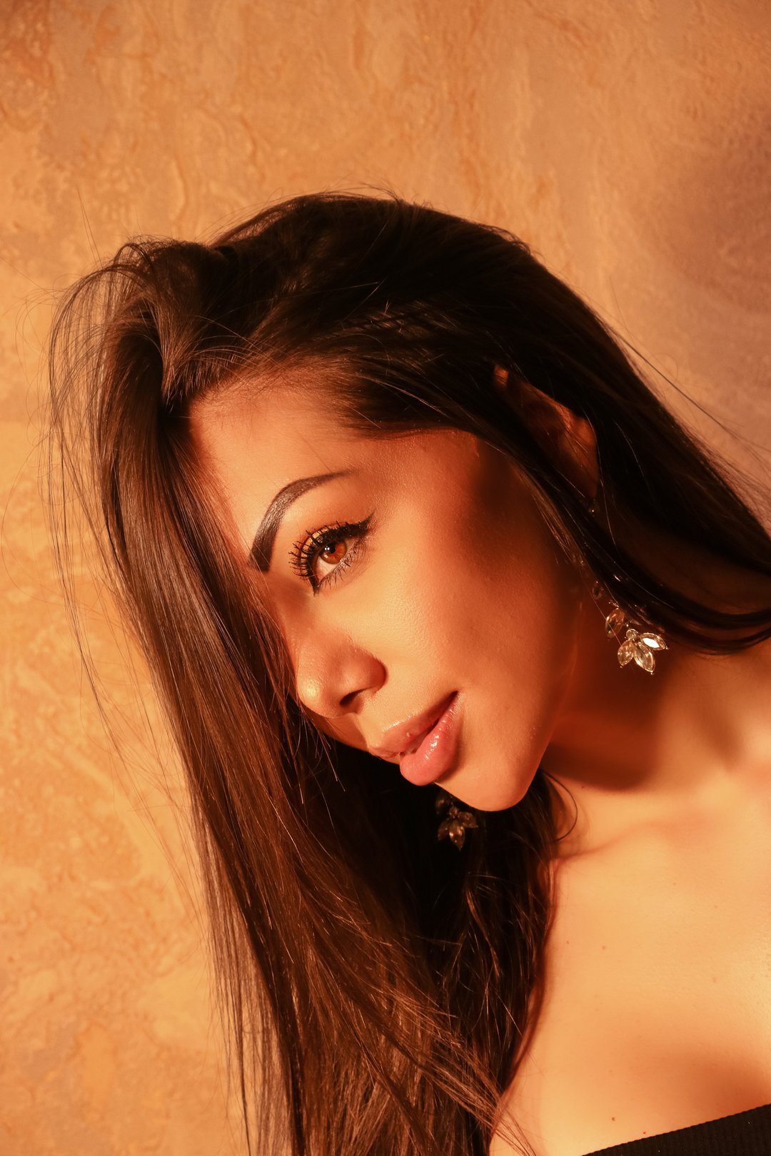 Grace_Jonees — LIVE on Streamate