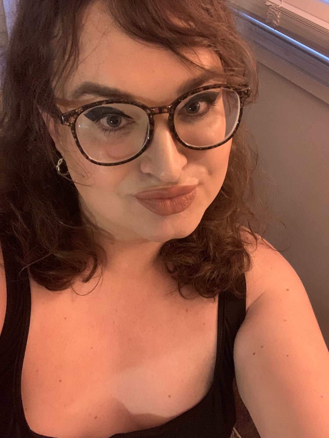 HexGoddessTiff — LIVE on Streamate