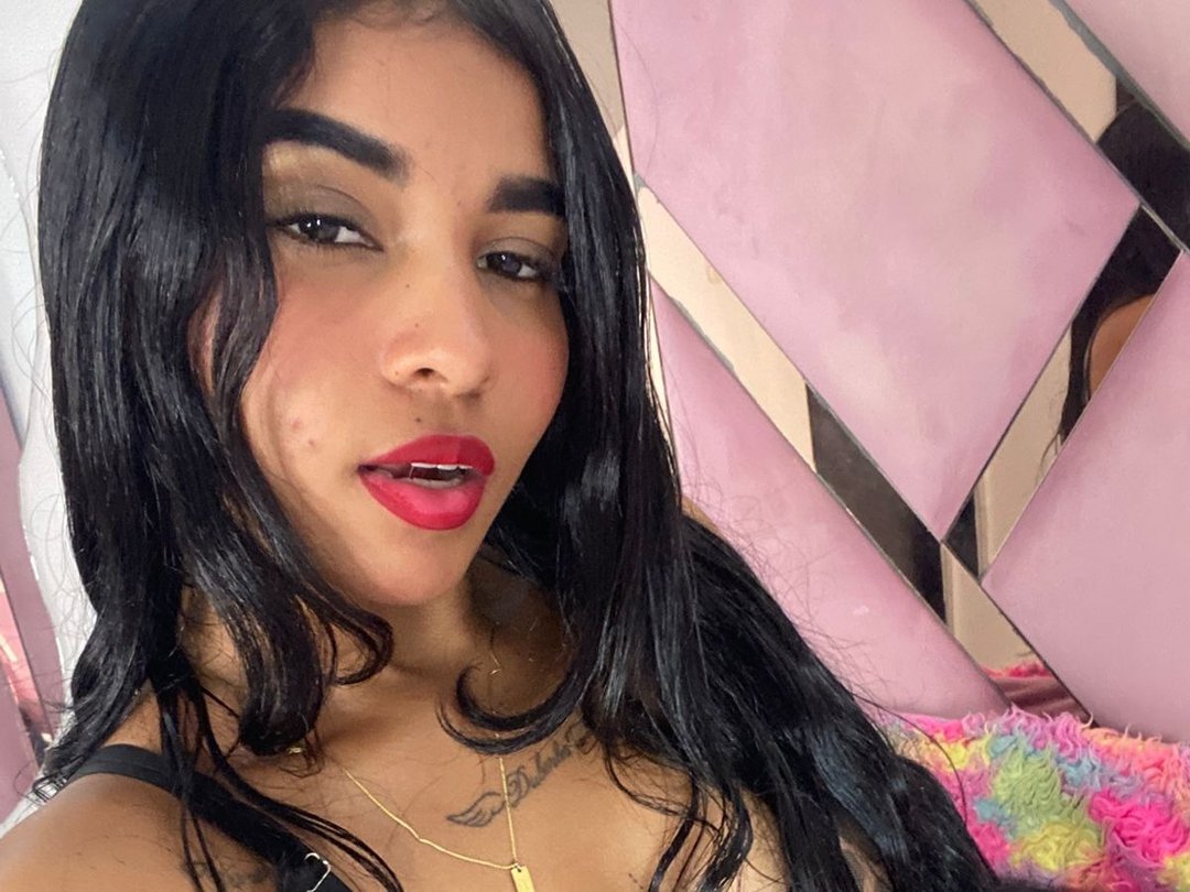 Honeyht — LIVE on Streamate