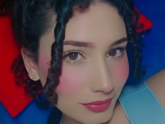 IanJulen21 — LIVE on Streamate