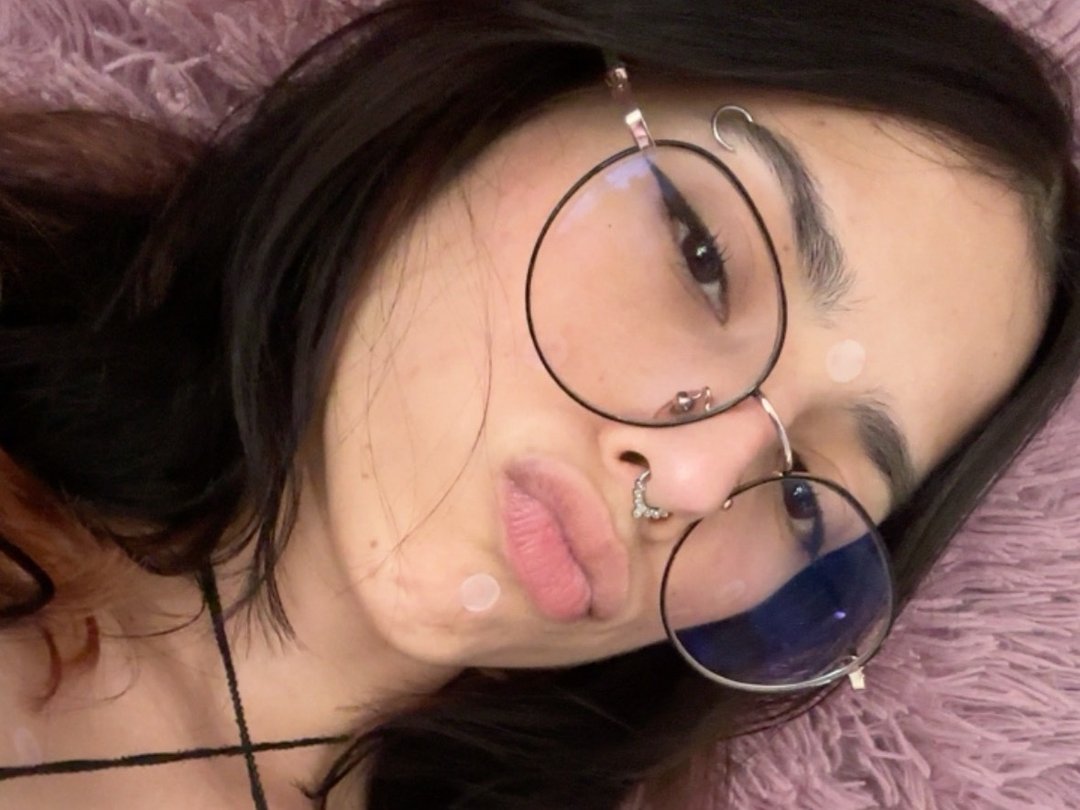 IblowYoumind — LIVE on Streamate