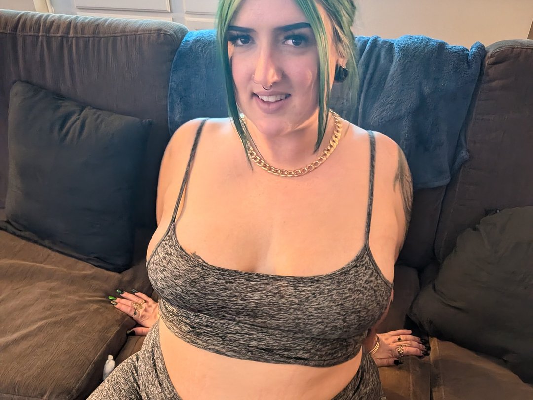 ImKatMeow — LIVE on Streamate