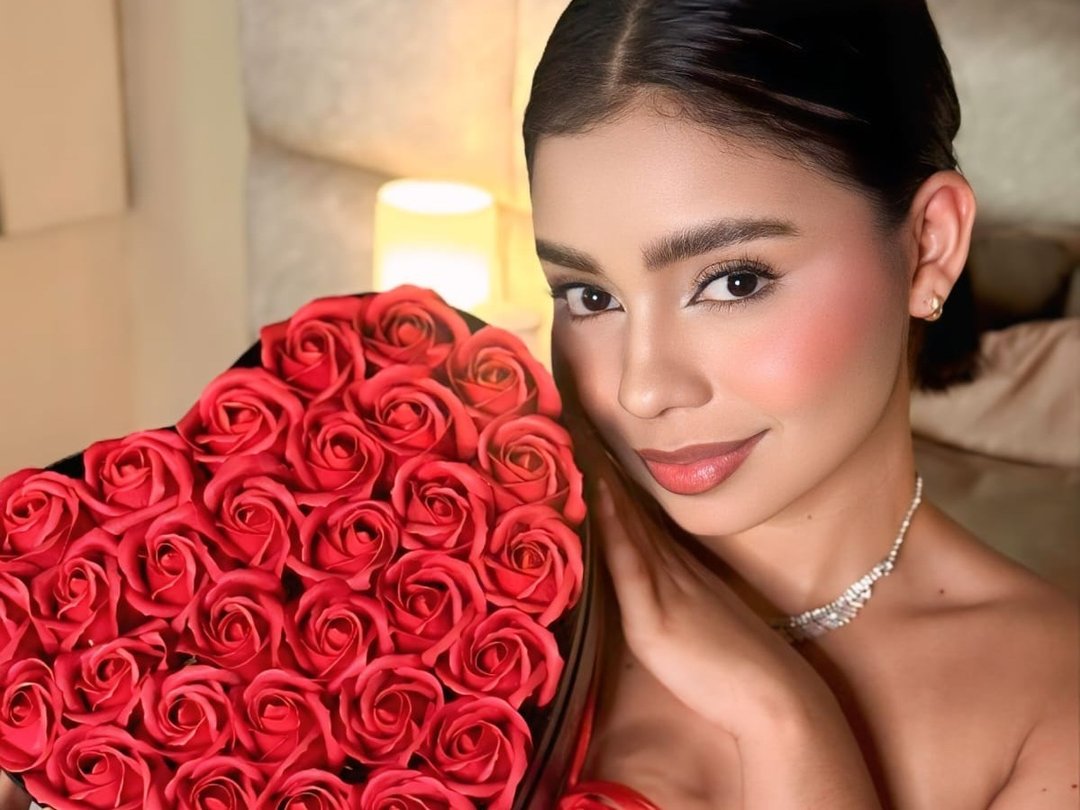 JenSmith — LIVE on Streamate