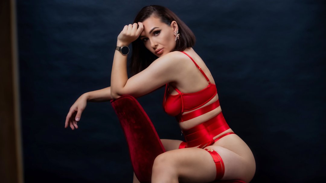 KarinaWinters — LIVE on Streamate