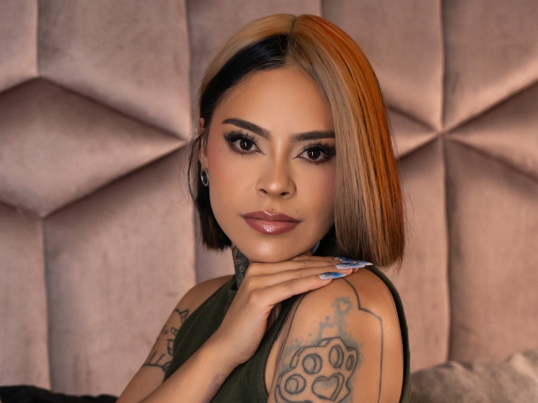 KatherinBess — LIVE on Streamate