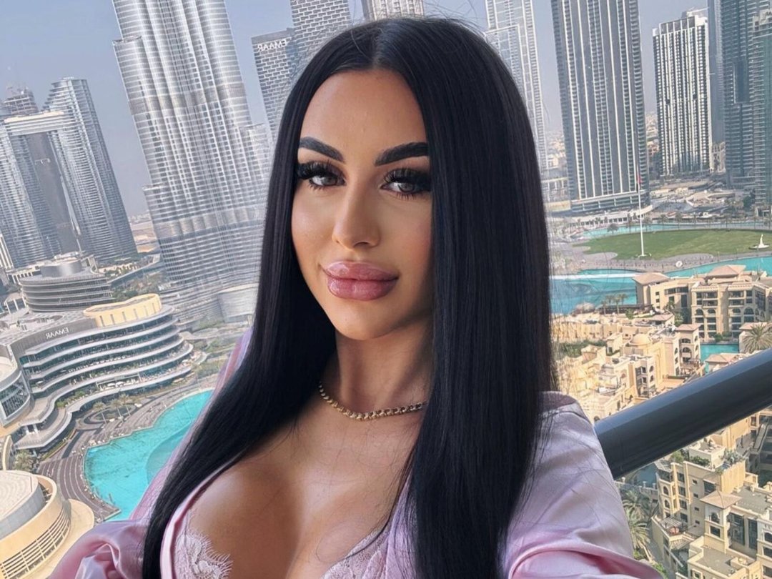 KathrynSin — LIVE on Streamate