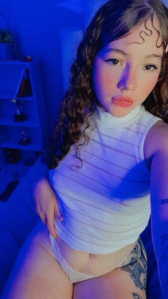 KattBrave - Streamate Deepthroat Piercing Tattoo Girl 