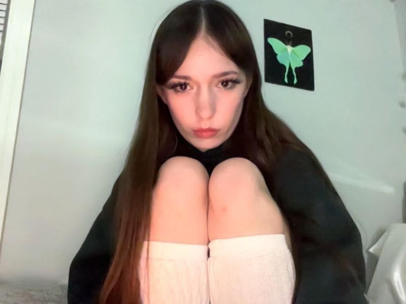 Kittiemina — LIVE on Streamate