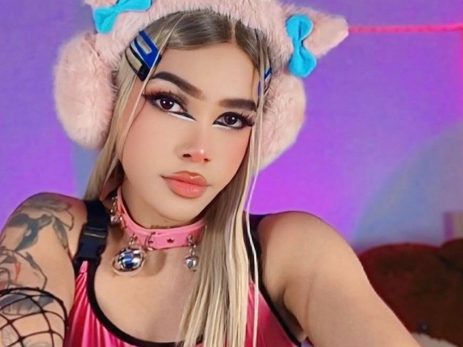 Lady_TsLatina — LIVE on Streamate