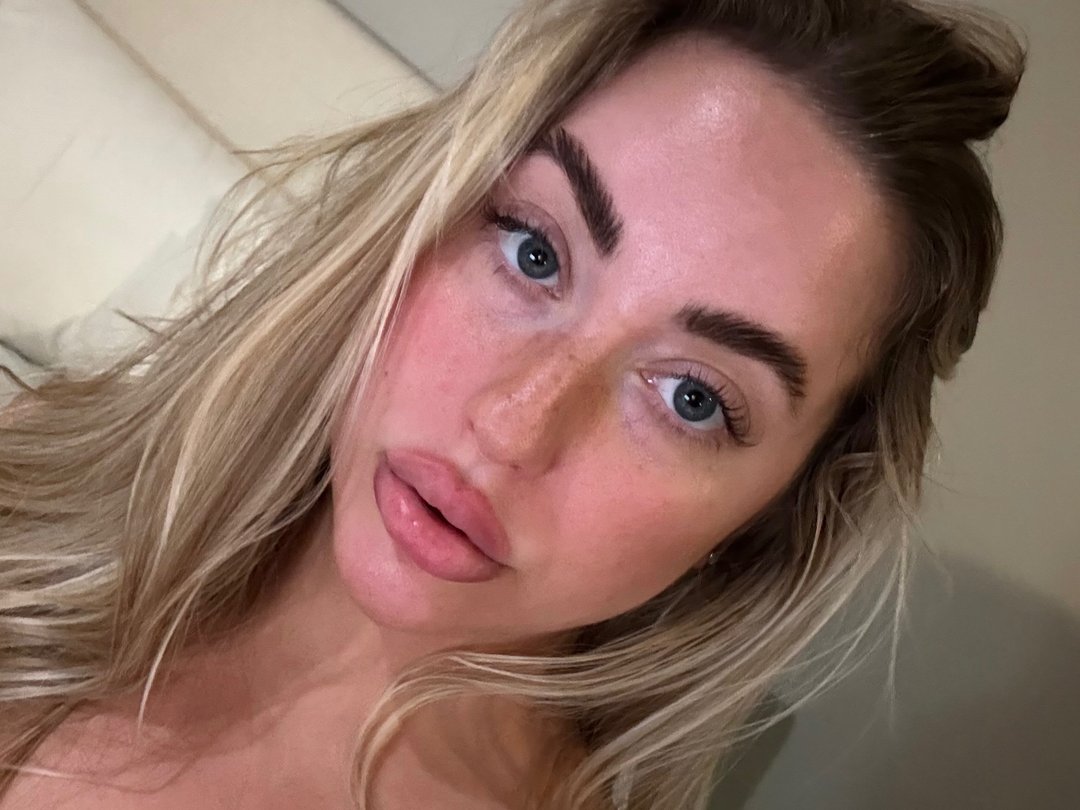 Lana888Angel — LIVE on Streamate