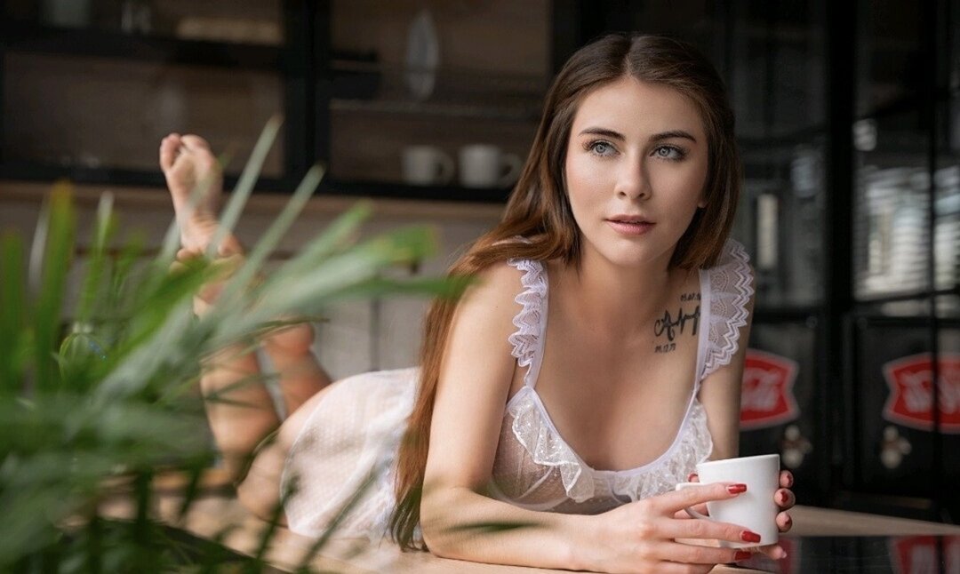 LanaFox18 — LIVE on Streamate