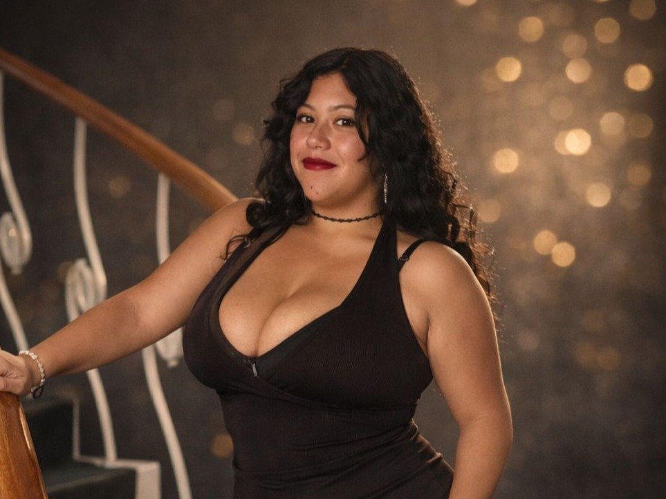 LannaVergara — LIVE on Streamate