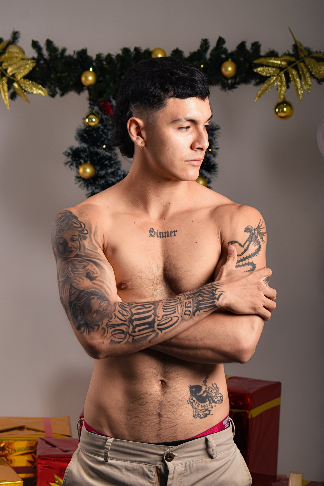 LeoSantoro22 — LIVE on Streamate