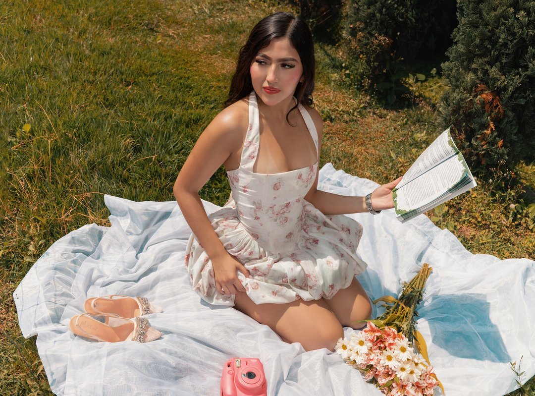 LiaBoston — LIVE on Streamate