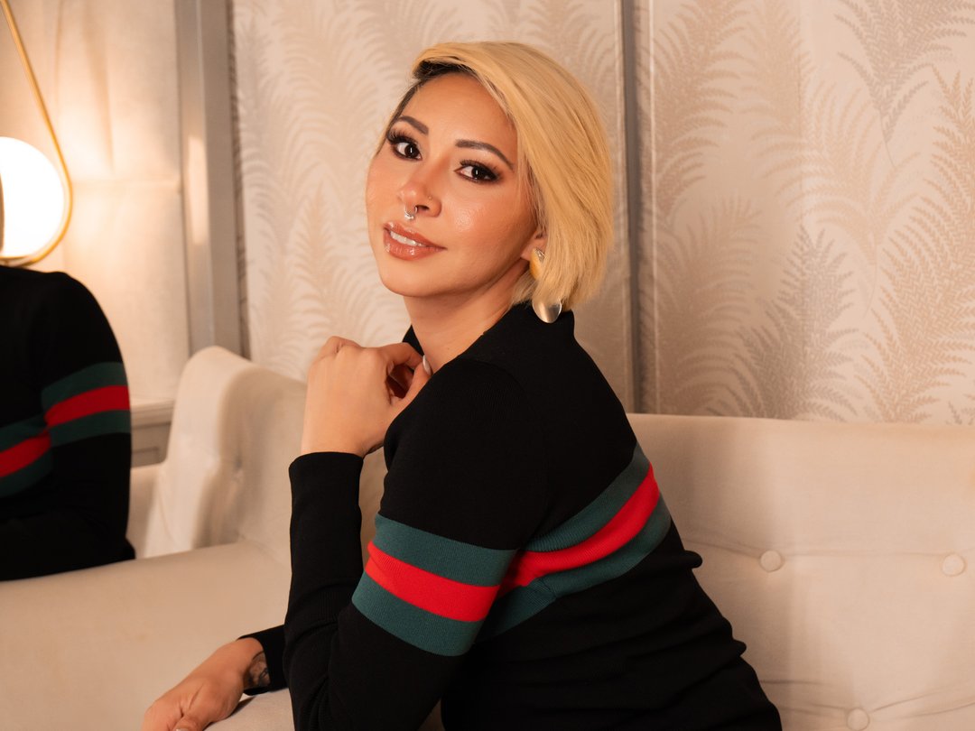 LucyBelmont — LIVE on Streamate