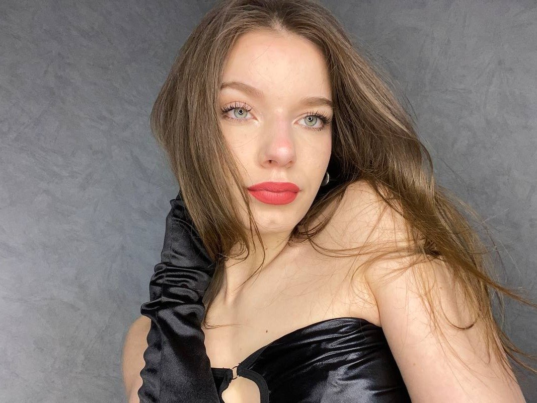 MYasmina — LIVE on Streamate