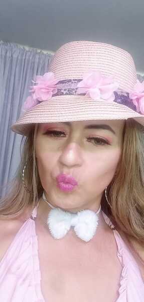 Maghenta - Streamate Smoke Sextoys Housewives Girl 