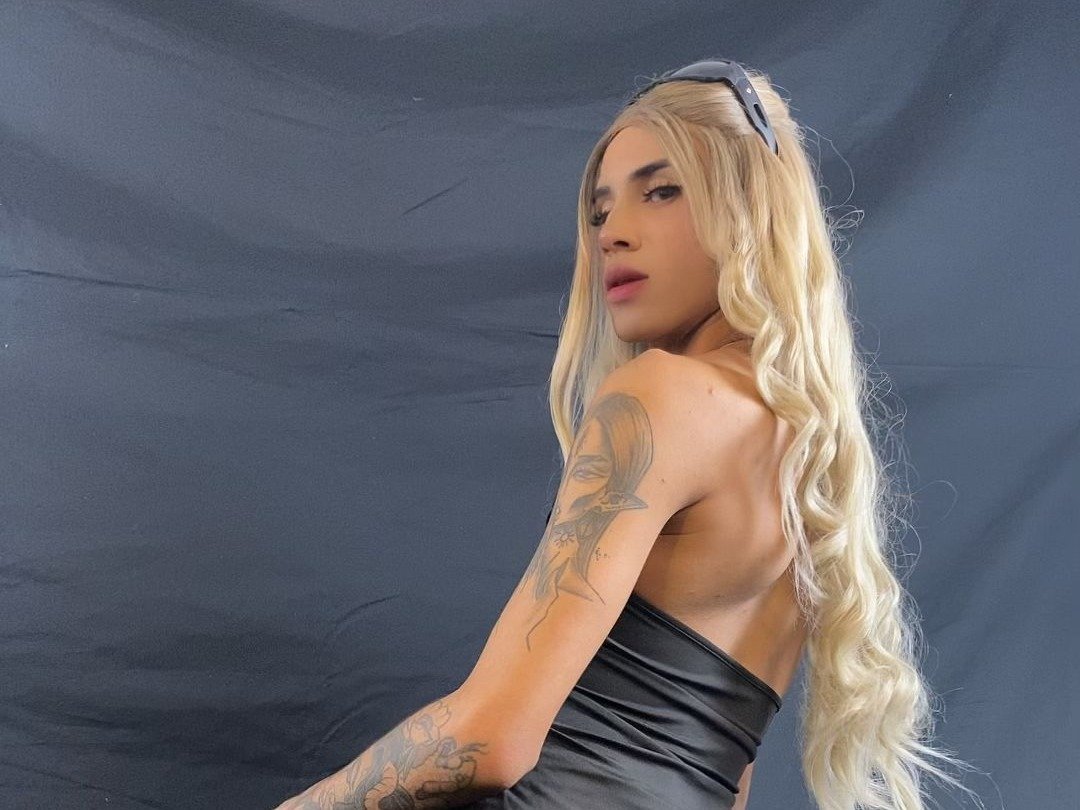 Megan_lenon — LIVE on Streamate