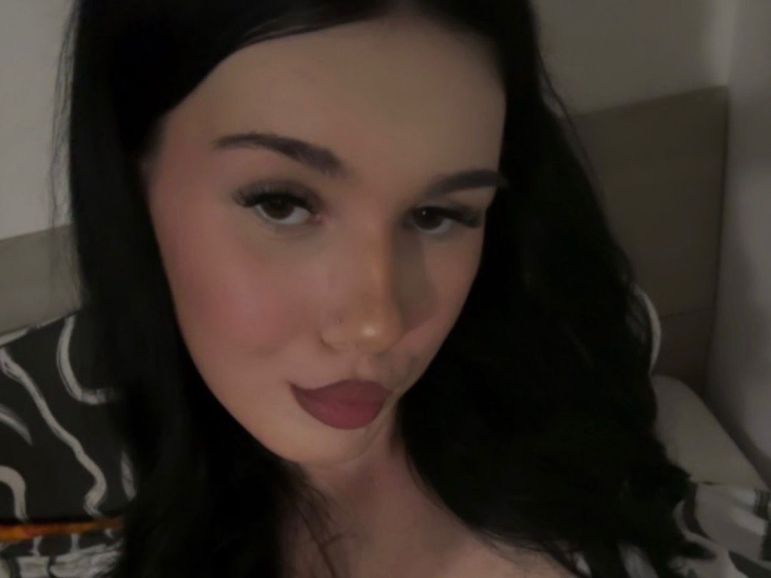 Melissa_Isa — LIVE on Streamate