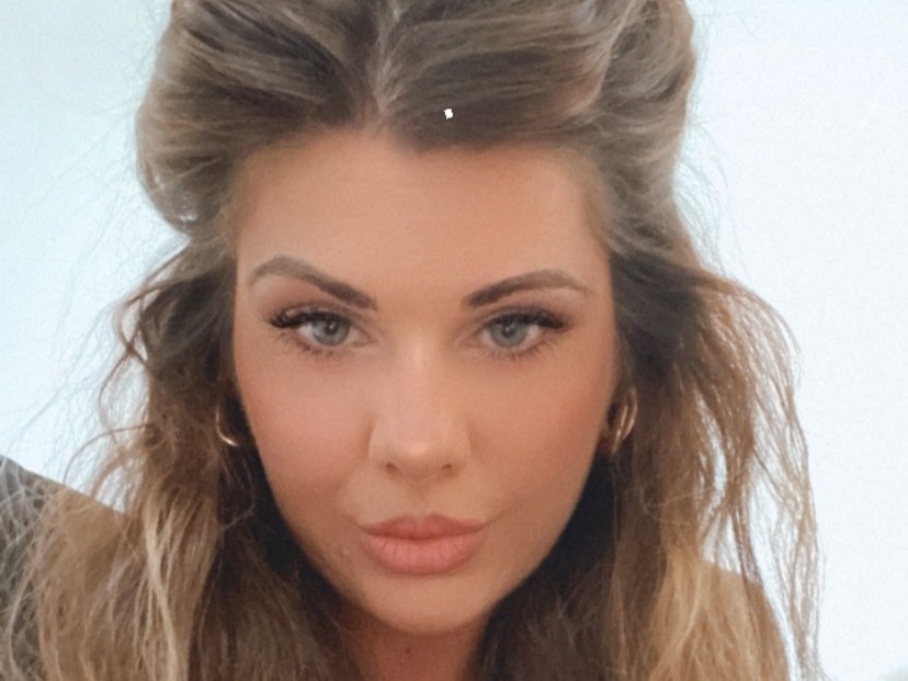 Milf_Sutton — LIVE on Streamate