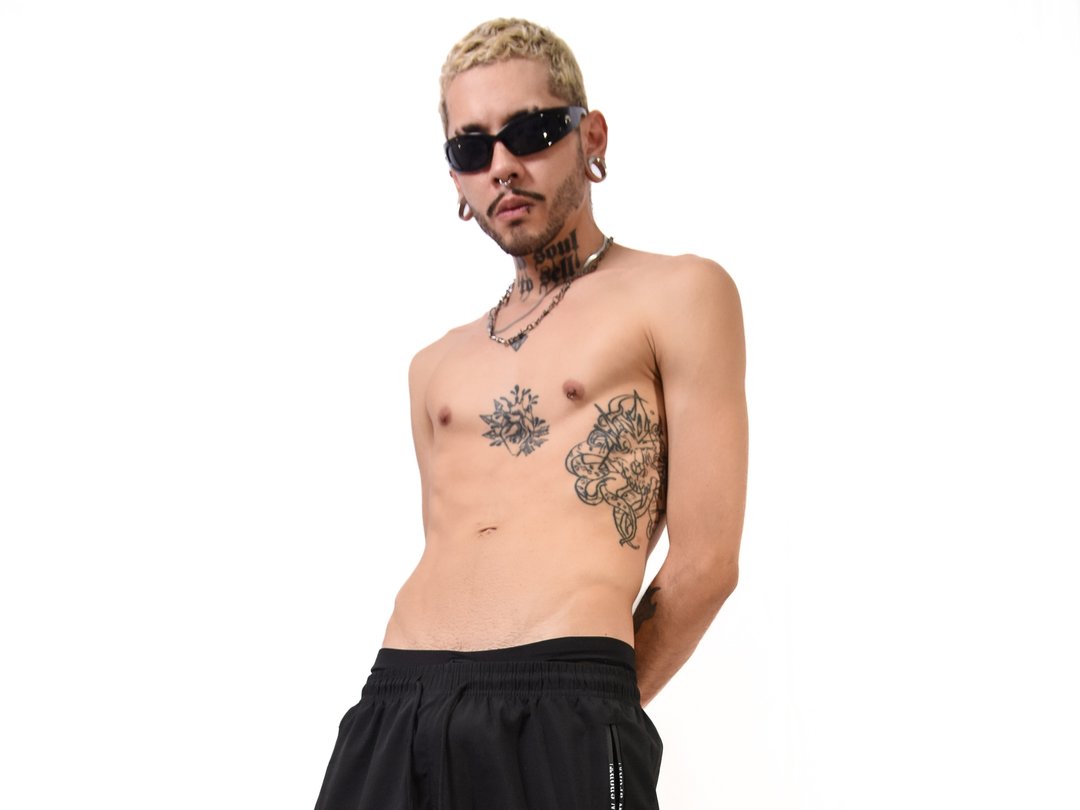 Murdock18 — LIVE on Streamate