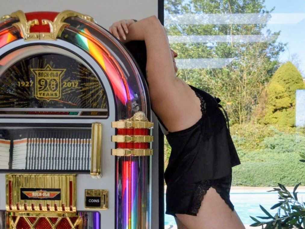 PerfectPage67 — LIVE on Streamate