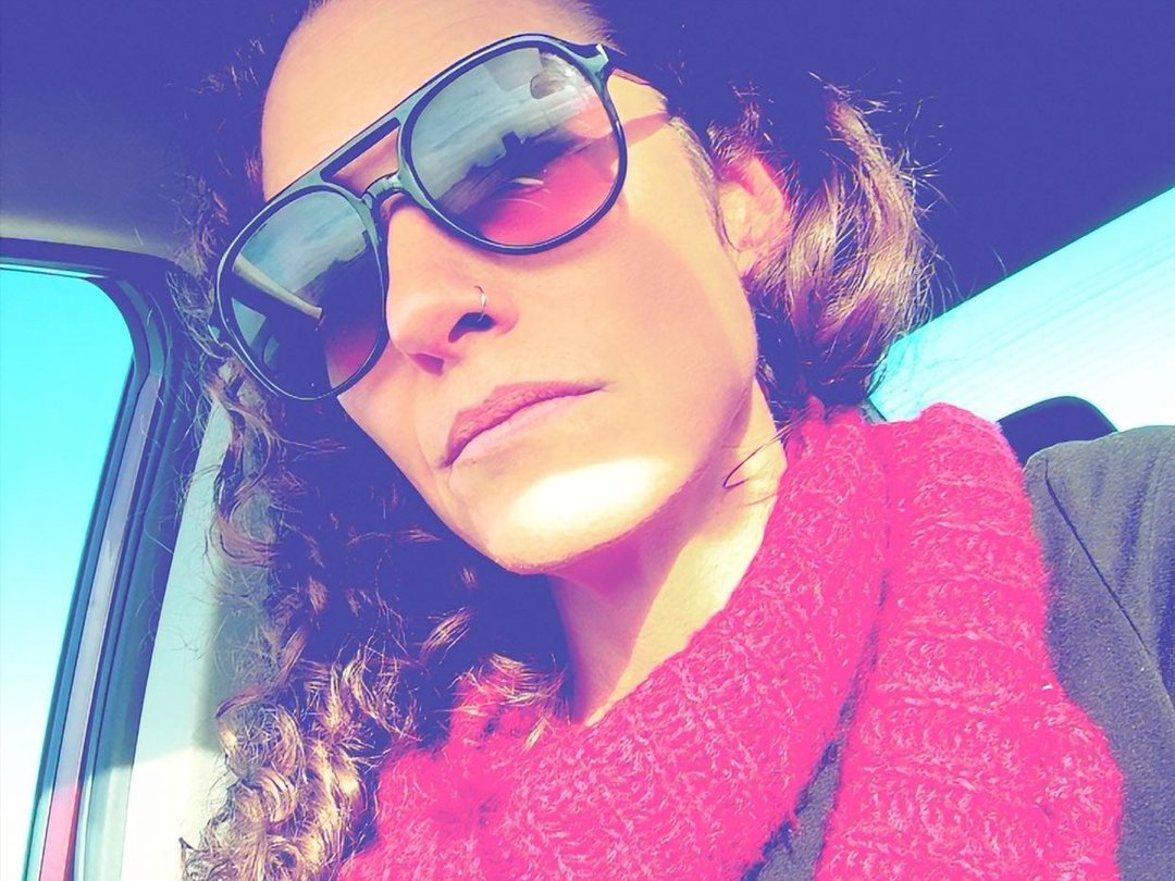 Petitemarieethareal — LIVE on Streamate