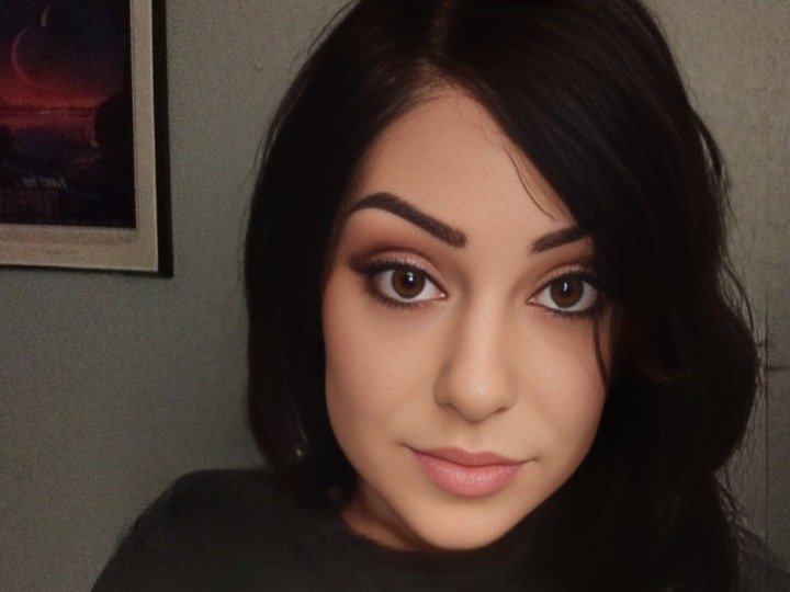 PhoebeCashshe — LIVE on Streamate