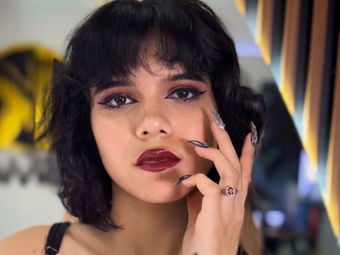 Raven_Morningstar — LIVE on Streamate