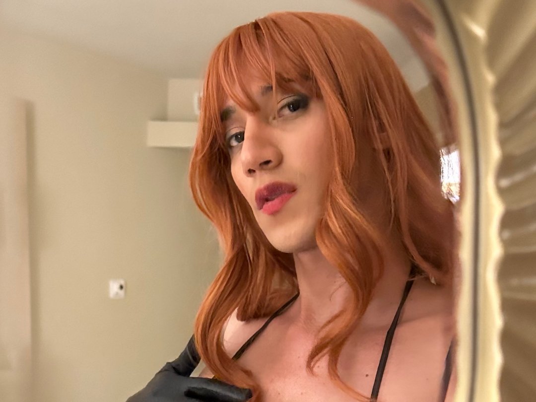 Ravensinclair19 — LIVE on Streamate