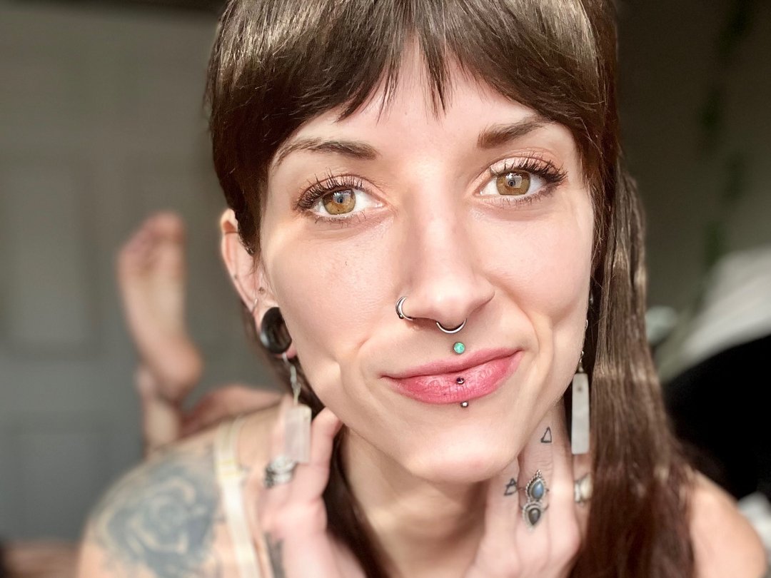 Rubyxeyes — LIVE on Streamate