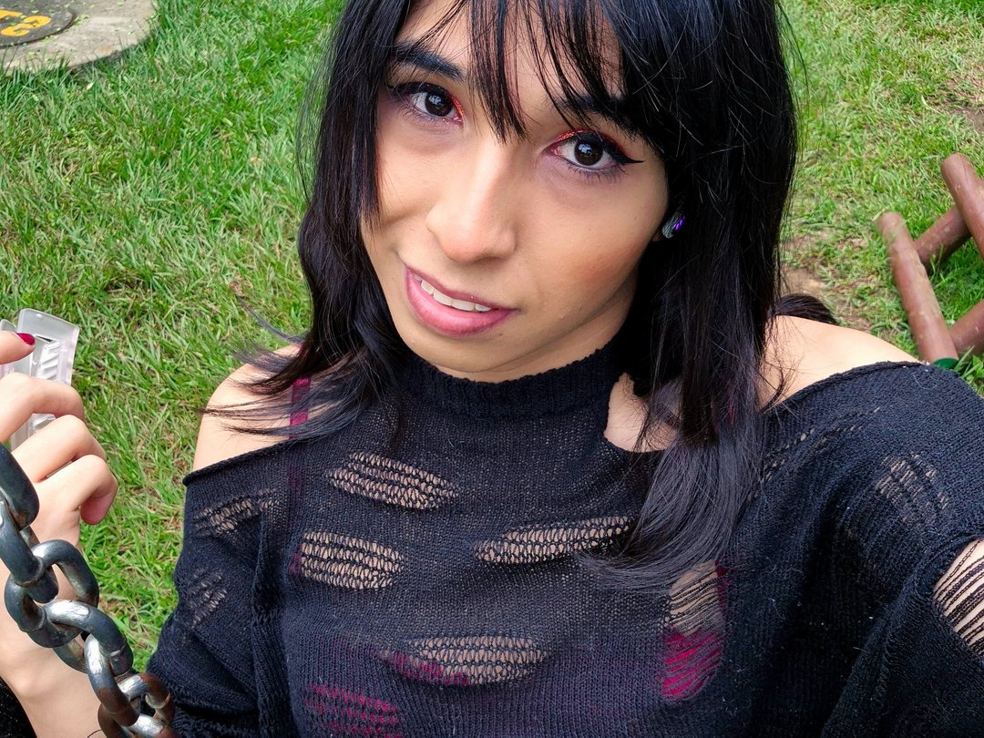 Sasha_Stardust — LIVE on Streamate