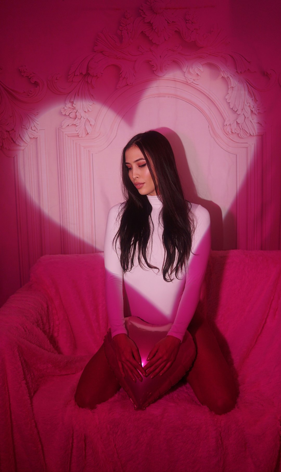 ScarletShinee — LIVE on Streamate