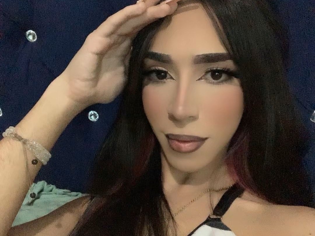 SexyWonder_hot — LIVE on Streamate