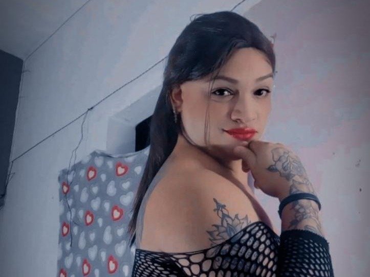 Sharlotte_evaans — LIVE on Streamate